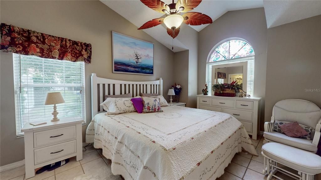For Sale: $345,000 (3 beds, 2 baths, 1678 Square Feet)