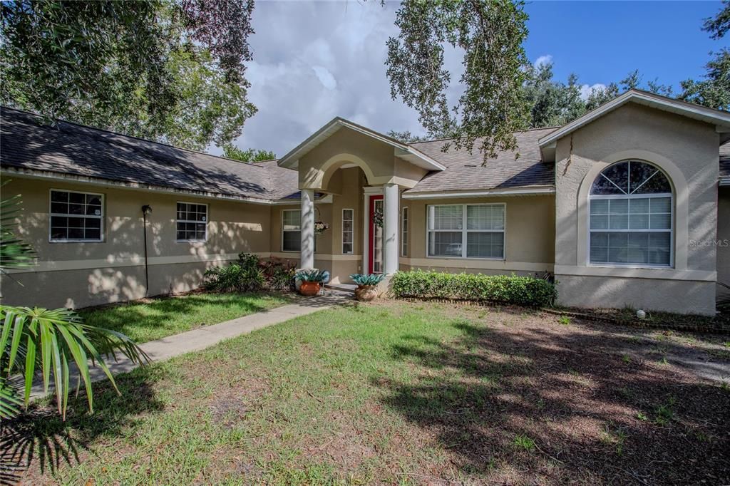 For Sale: $345,000 (3 beds, 2 baths, 1678 Square Feet)