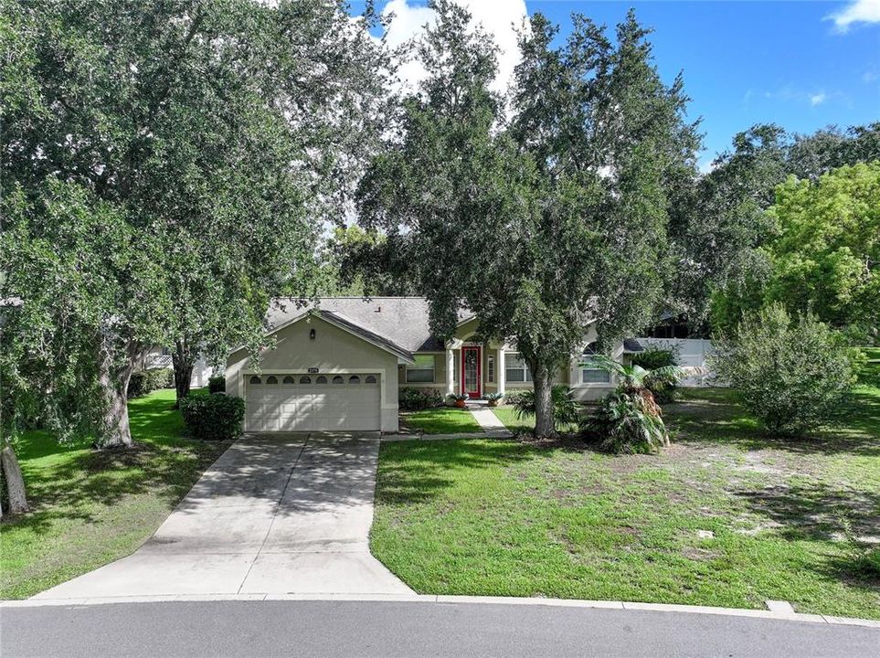 For Sale: $345,000 (3 beds, 2 baths, 1678 Square Feet)