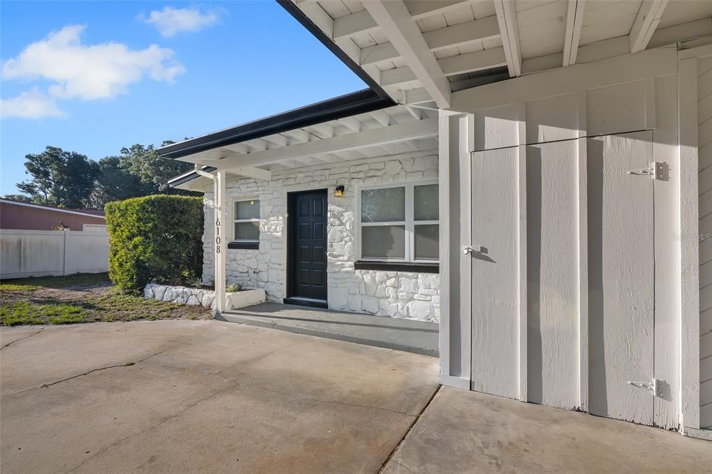 For Sale: $333,998 (3 beds, 2 baths, 1101 Square Feet)