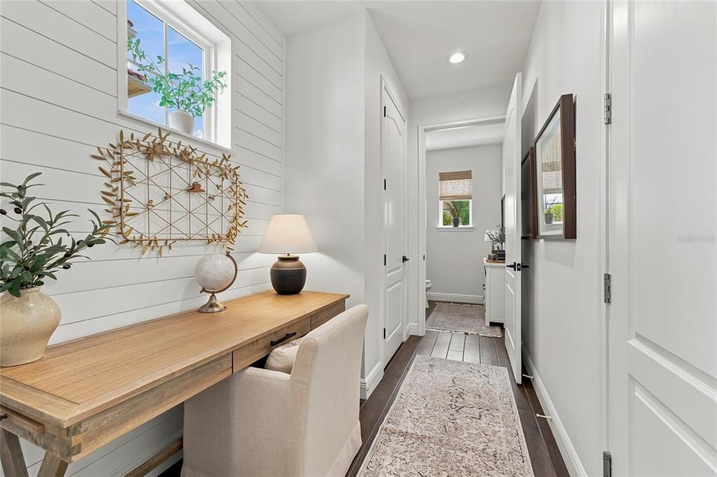En Venta: $425,000 (3 camas, 2 baños, 2105 Pies cuadrados)