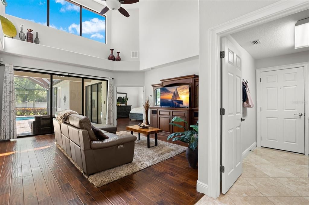 For Sale: $1,199,000 (5 beds, 3 baths, 3578 Square Feet)