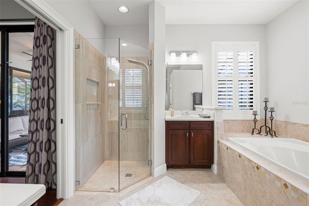 For Sale: $1,199,000 (5 beds, 3 baths, 3578 Square Feet)