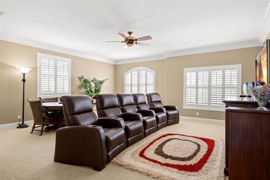 For Sale: $1,199,000 (5 beds, 3 baths, 3578 Square Feet)