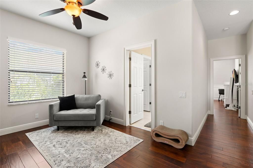 For Sale: $1,199,000 (5 beds, 3 baths, 3578 Square Feet)