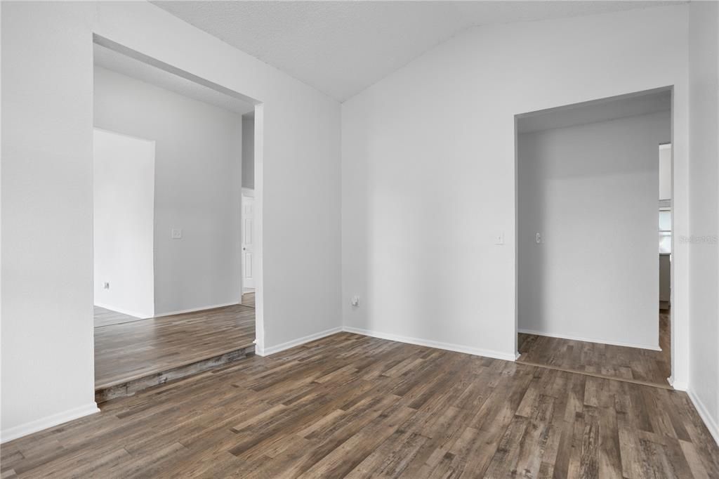 For Sale: $425,000 (4 beds, 2 baths, 2565 Square Feet)
