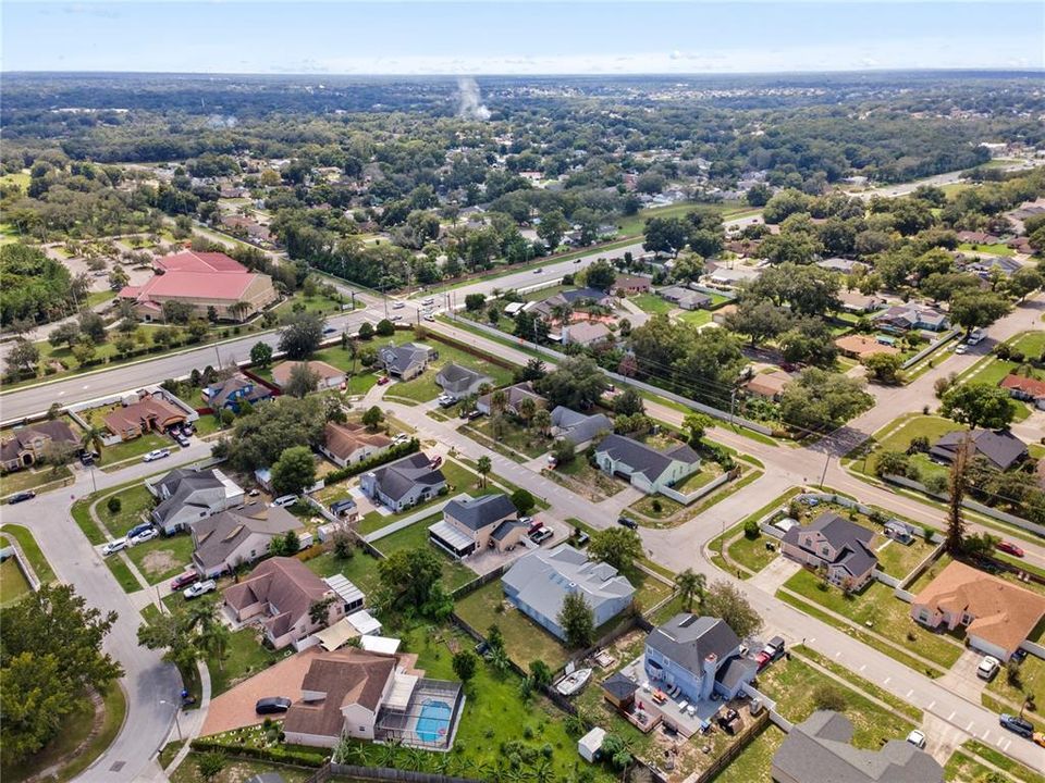 For Sale: $425,000 (4 beds, 2 baths, 2565 Square Feet)
