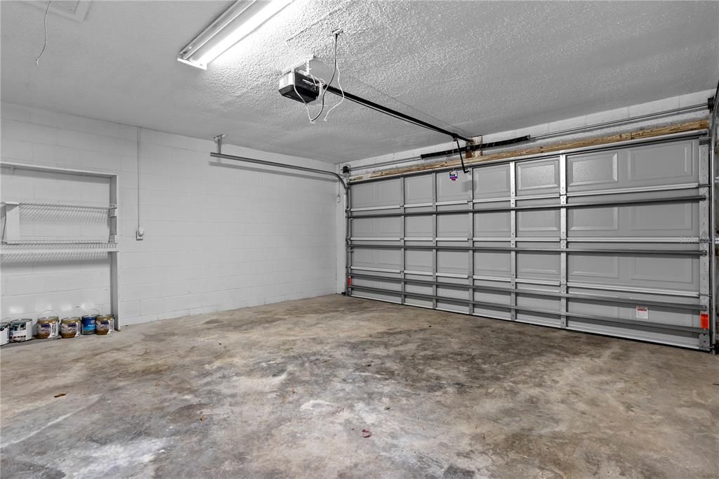 For Sale: $425,000 (4 beds, 2 baths, 2565 Square Feet)