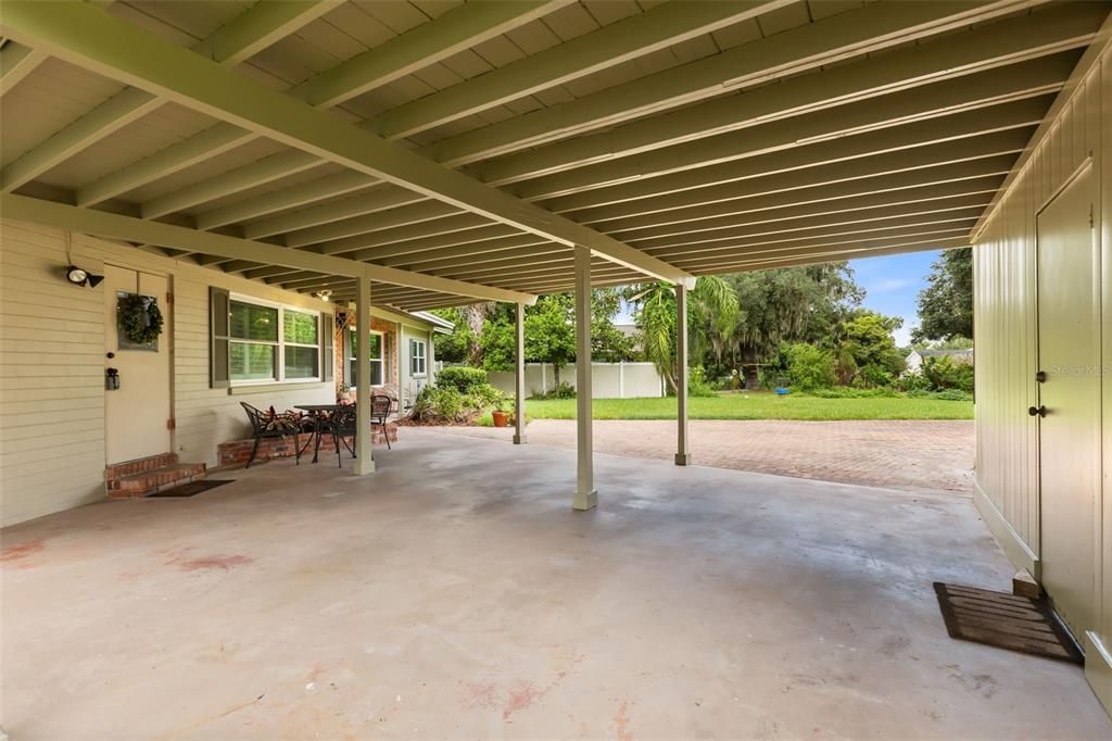 For Sale: $540,000 (3 beds, 2 baths, 1717 Square Feet)