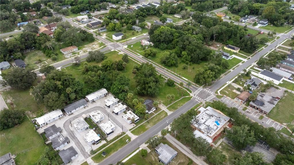 На продажу: $475,000 (1.10 acres)