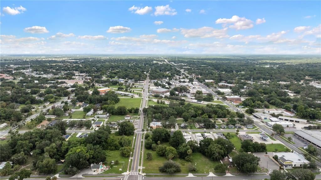На продажу: $475,000 (1.10 acres)
