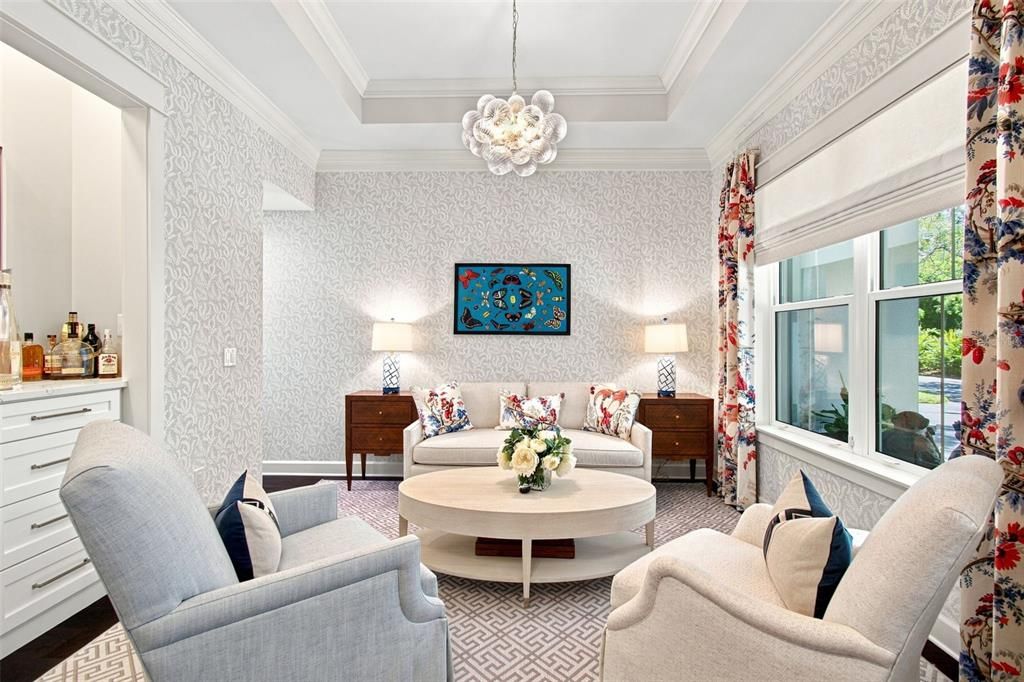 Activo con contrato: $2,495,000 (5 camas, 5 baños, 4110 Pies cuadrados)