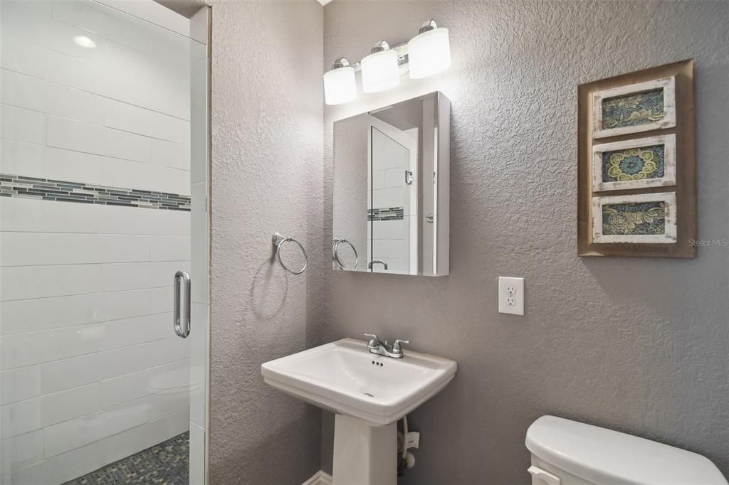 For Rent: $5,250 (4 beds, 3 baths, 2562 Square Feet)