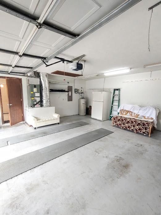 For Rent: $1,750 (3 beds, 2 baths, 1485 Square Feet)
