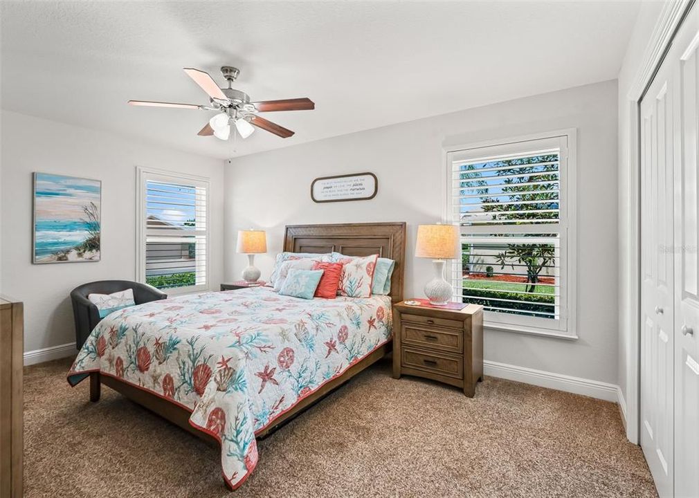 For Sale: $338,900 (3 beds, 2 baths, 1619 Square Feet)