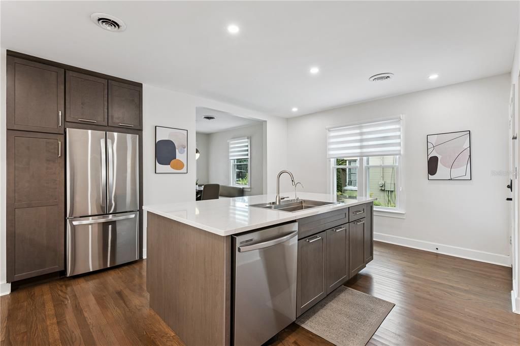 For Sale: $664,900 (3 beds, 2 baths, 2001 Square Feet)