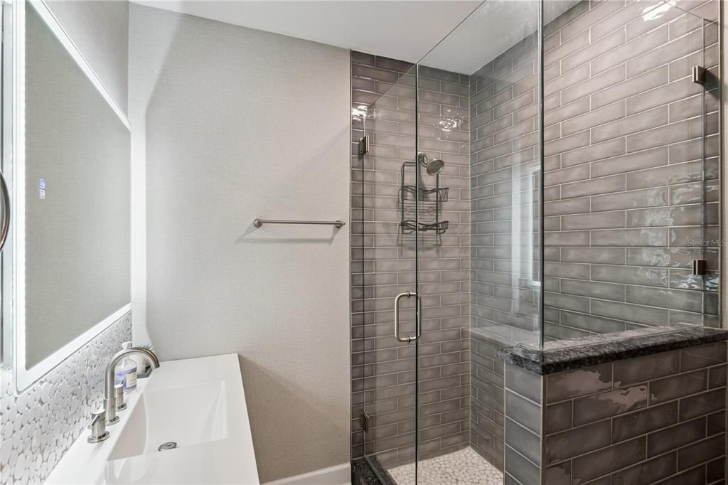 For Sale: $664,900 (3 beds, 2 baths, 2001 Square Feet)