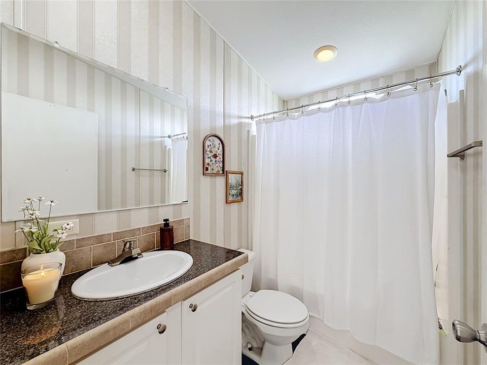 For Sale: $219,900 (3 beds, 2 baths, 1296 Square Feet)