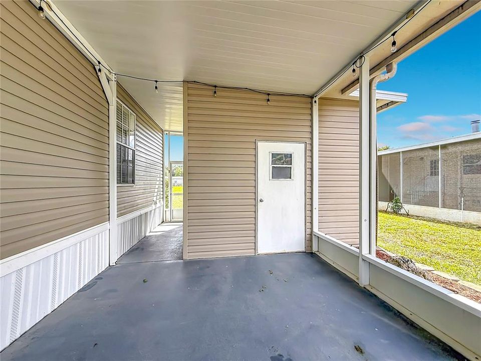 For Sale: $219,900 (3 beds, 2 baths, 1296 Square Feet)