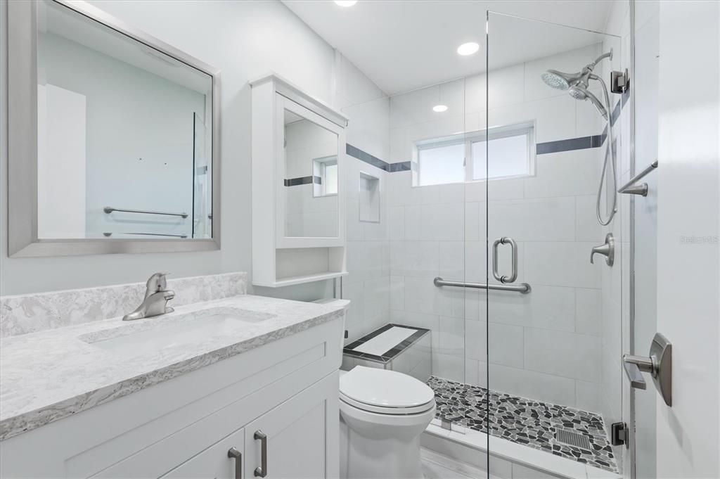 Active With Contract: $279,500 (2 beds, 2 baths, 1243 Square Feet)