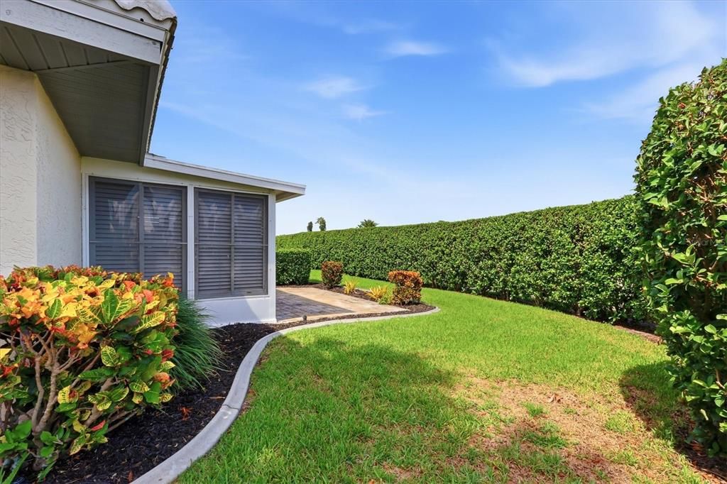 Active With Contract: $279,500 (2 beds, 2 baths, 1243 Square Feet)