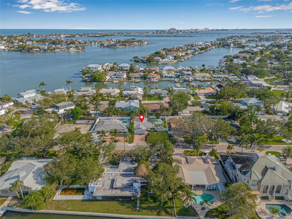 En Venta: $799,900 (3 camas, 2 baños, 1778 Pies cuadrados)