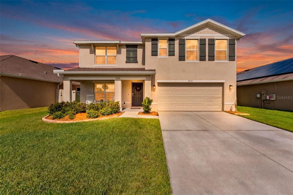 For Sale: $374,900 (5 beds, 3 baths, 2605 Square Feet)