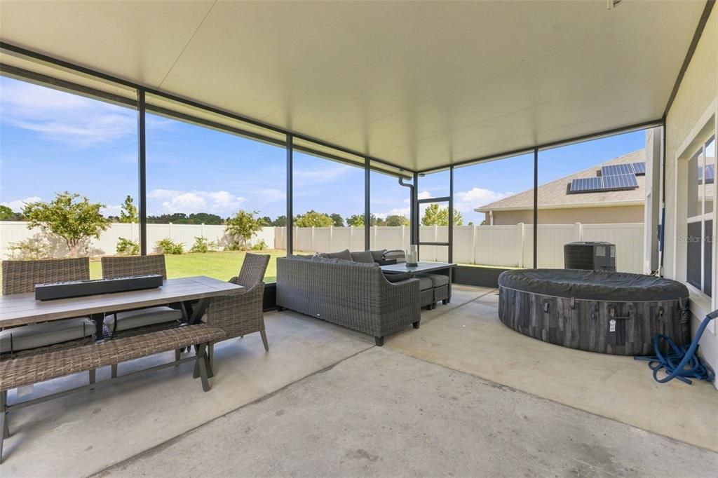 For Sale: $374,900 (5 beds, 3 baths, 2605 Square Feet)