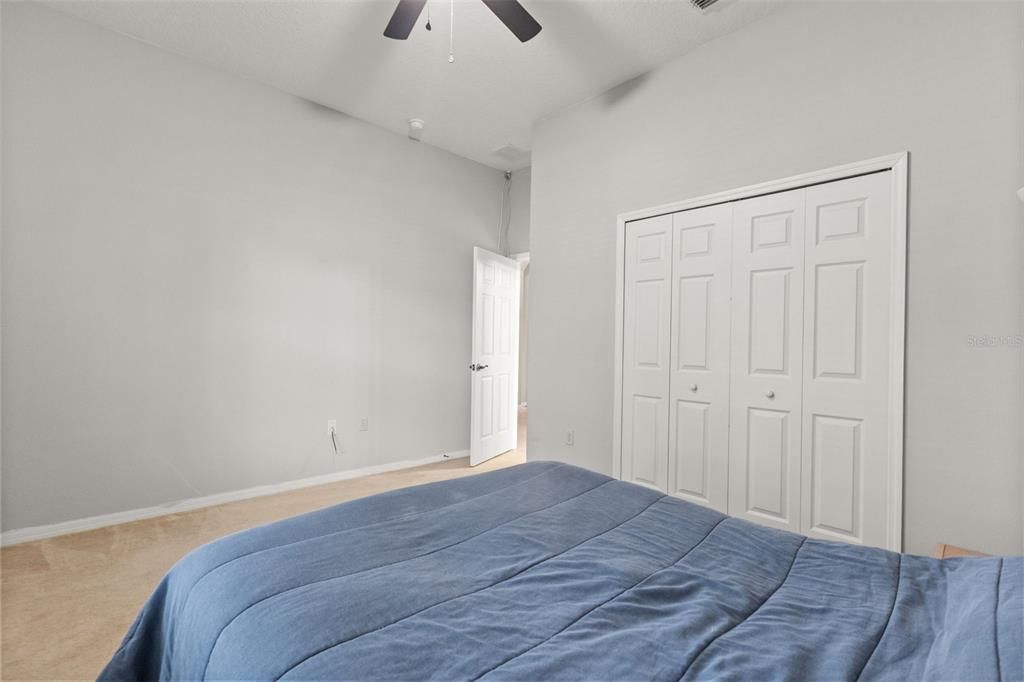 For Sale: $440,000 (3 beds, 2 baths, 1961 Square Feet)