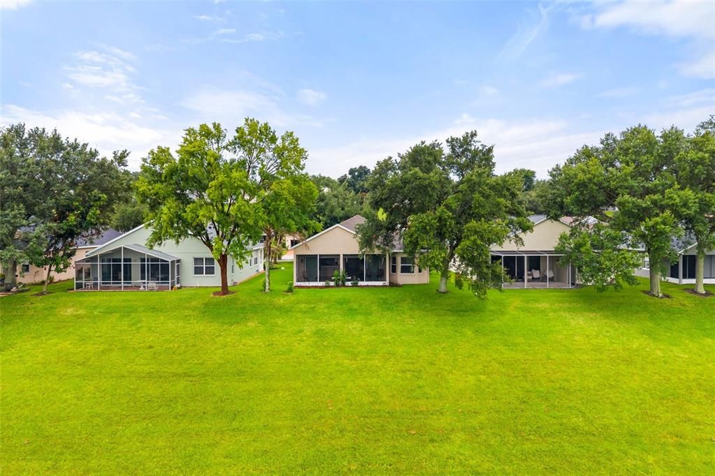 For Sale: $440,000 (3 beds, 2 baths, 1961 Square Feet)