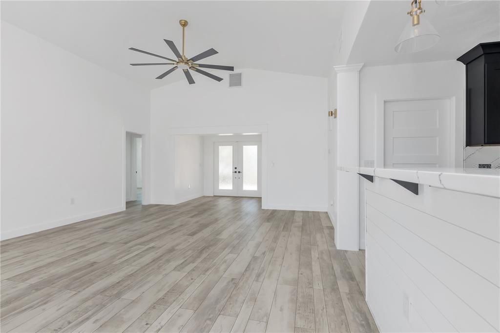 В аренду: $3,995 (2 спален, 2 ванн, 1532 Квадратных фут)