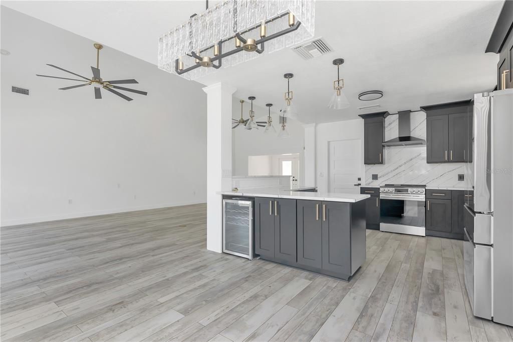 В аренду: $3,995 (2 спален, 2 ванн, 1532 Квадратных фут)