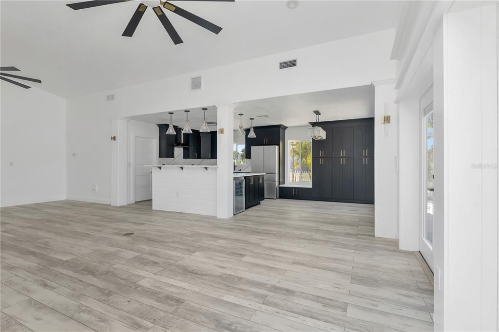 В аренду: $3,995 (2 спален, 2 ванн, 1532 Квадратных фут)