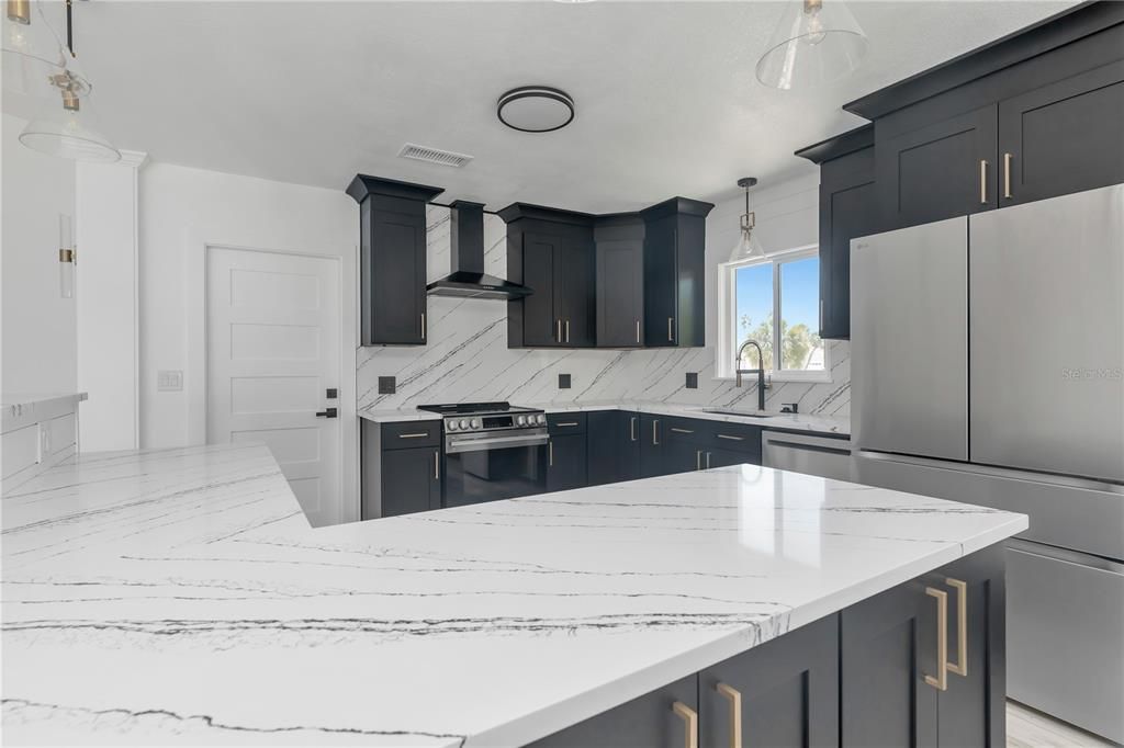 В аренду: $3,995 (2 спален, 2 ванн, 1532 Квадратных фут)