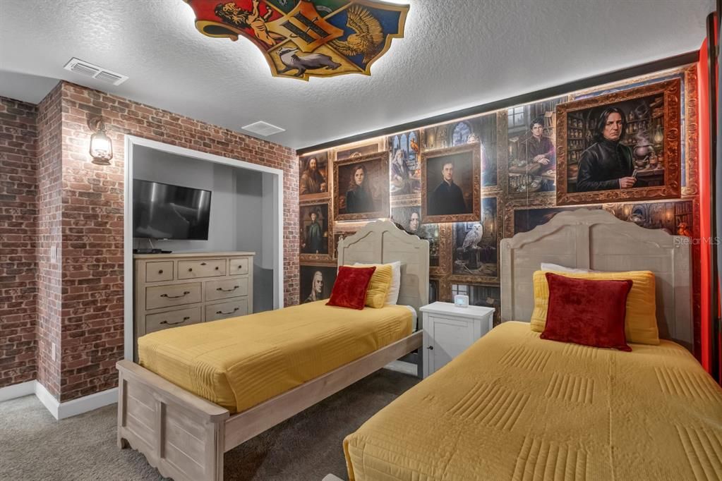 На продажу: $519,000 (4 спален, 3 ванн, 1914 Квадратных фут)