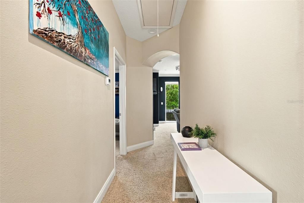 En Venta: $825,000 (4 camas, 3 baños, 3227 Pies cuadrados)