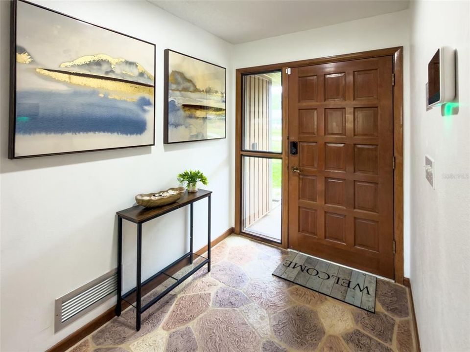 For Sale: $371,500 (3 beds, 2 baths, 1486 Square Feet)
