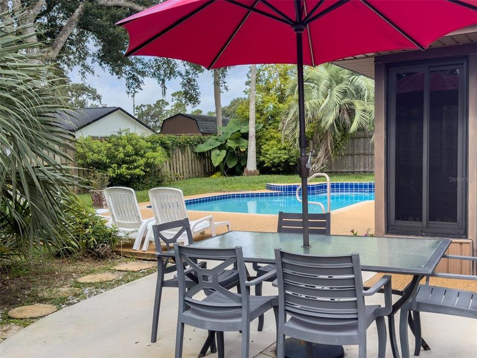 For Sale: $371,500 (3 beds, 2 baths, 1486 Square Feet)