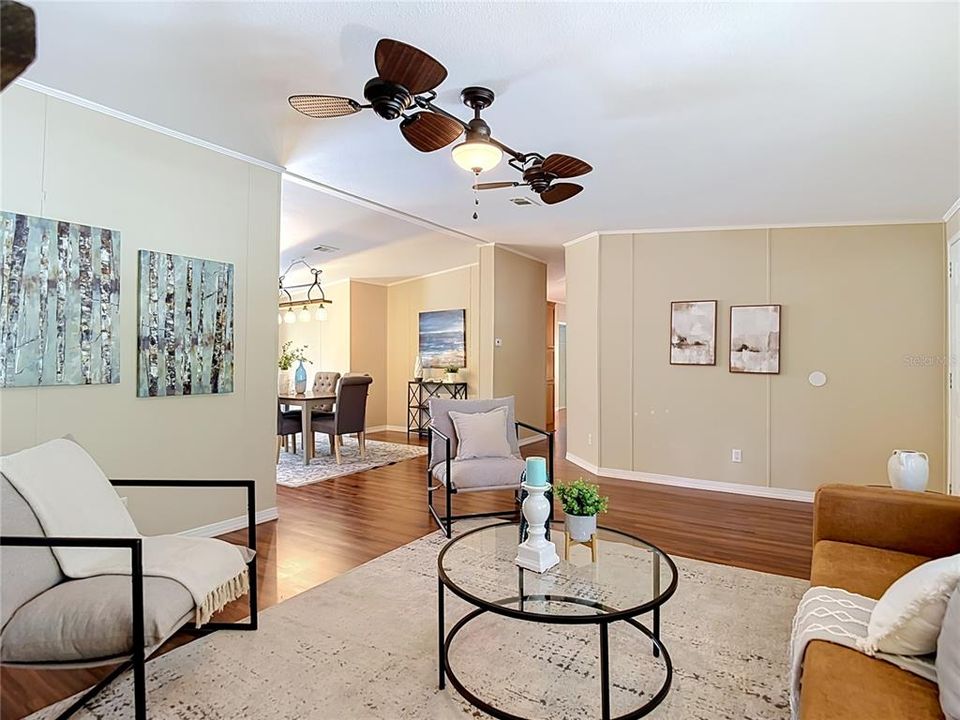 For Sale: $349,900 (4 beds, 3 baths, 2356 Square Feet)