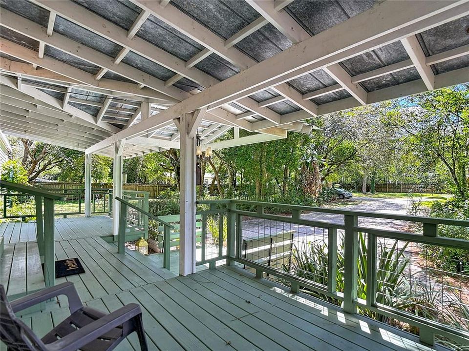 For Sale: $349,900 (4 beds, 3 baths, 2356 Square Feet)