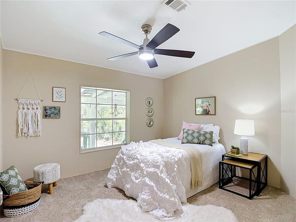 For Sale: $349,900 (4 beds, 3 baths, 2356 Square Feet)