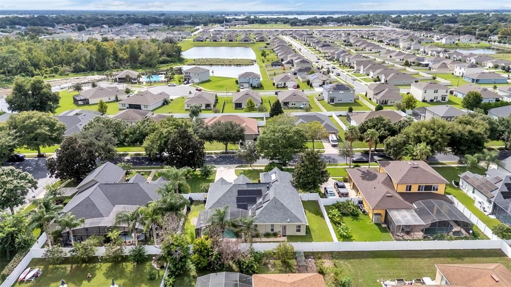 En Venta: $574,900 (4 camas, 3 baños, 2661 Pies cuadrados)