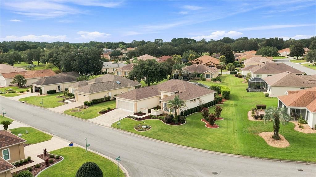 For Sale: $365,000 (2 beds, 2 baths, 1732 Square Feet)