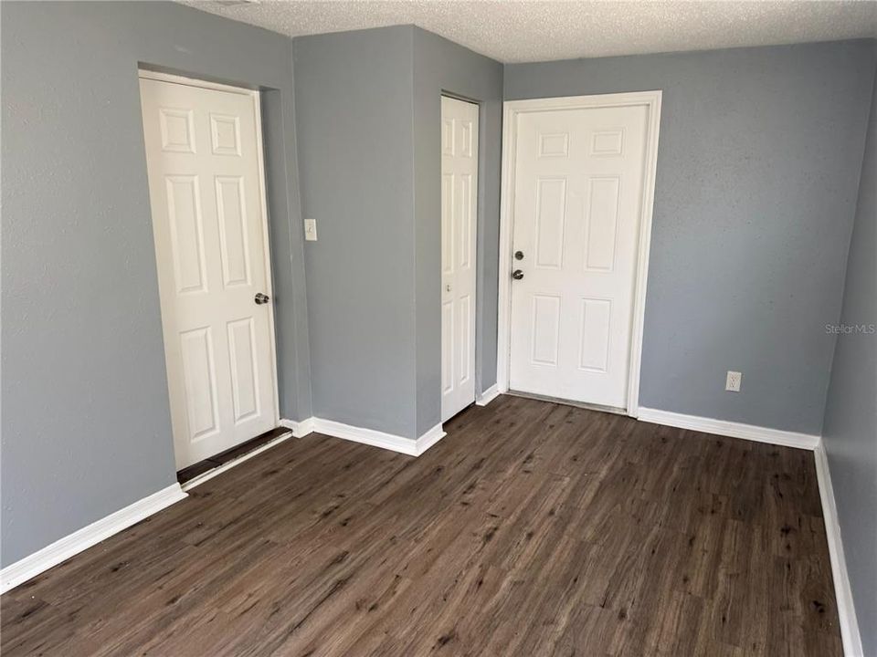For Rent: $1,600 (3 beds, 2 baths, 1006 Square Feet)