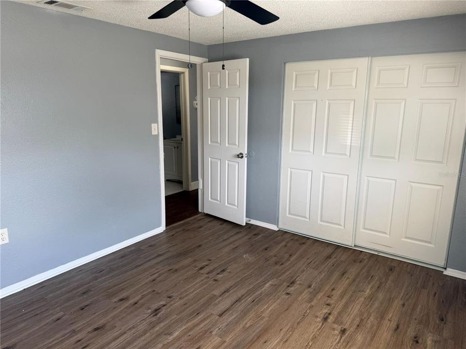 For Rent: $1,600 (3 beds, 2 baths, 1006 Square Feet)