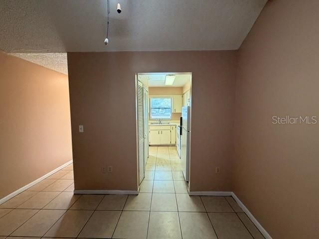 出租: $1,500 (3 贝兹, 2 浴室, 891 平方英尺)