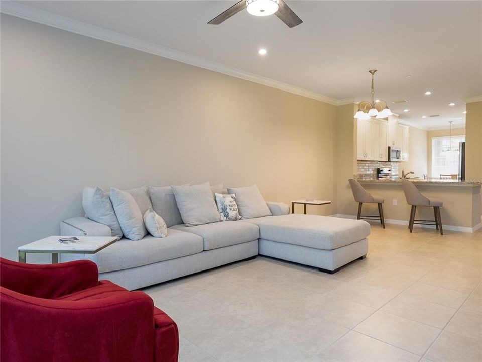 For Sale: $419,900 (2 beds, 2 baths, 1526 Square Feet)