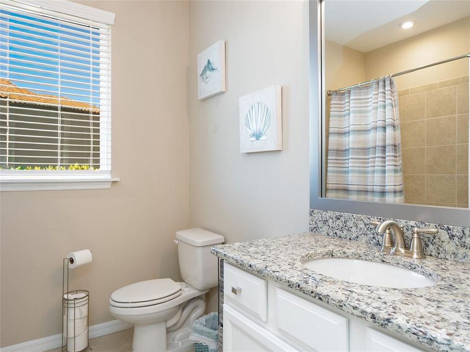 For Sale: $419,900 (2 beds, 2 baths, 1526 Square Feet)