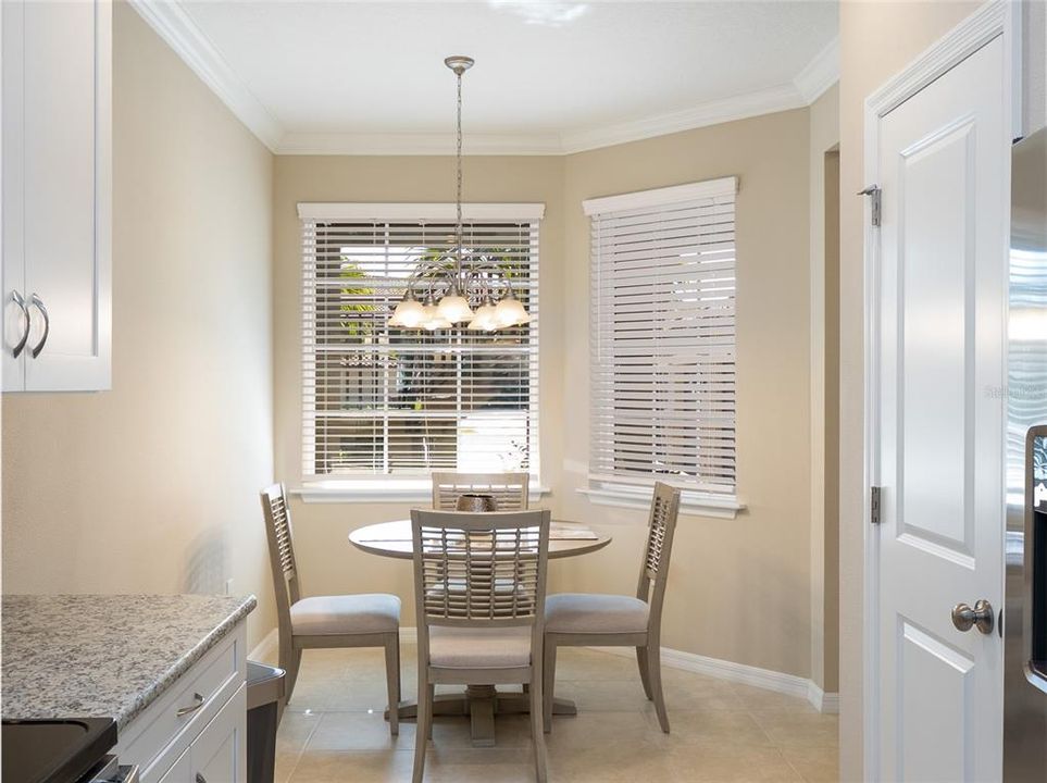For Sale: $419,900 (2 beds, 2 baths, 1526 Square Feet)