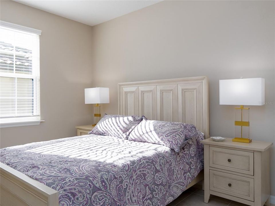 For Sale: $419,900 (2 beds, 2 baths, 1526 Square Feet)